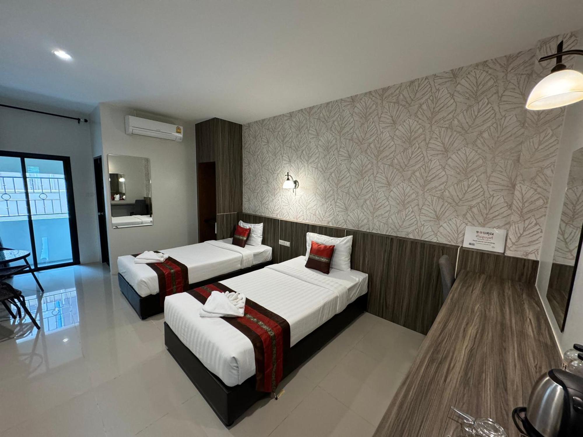 The Hub Suratthanl Surat Thani Exterior foto